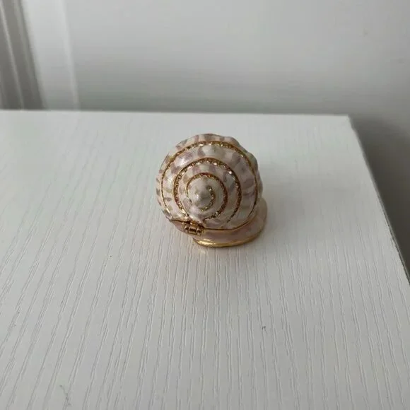 Kingston Designs Sea Shell Conch Trinket Box - Picture 2 of 6